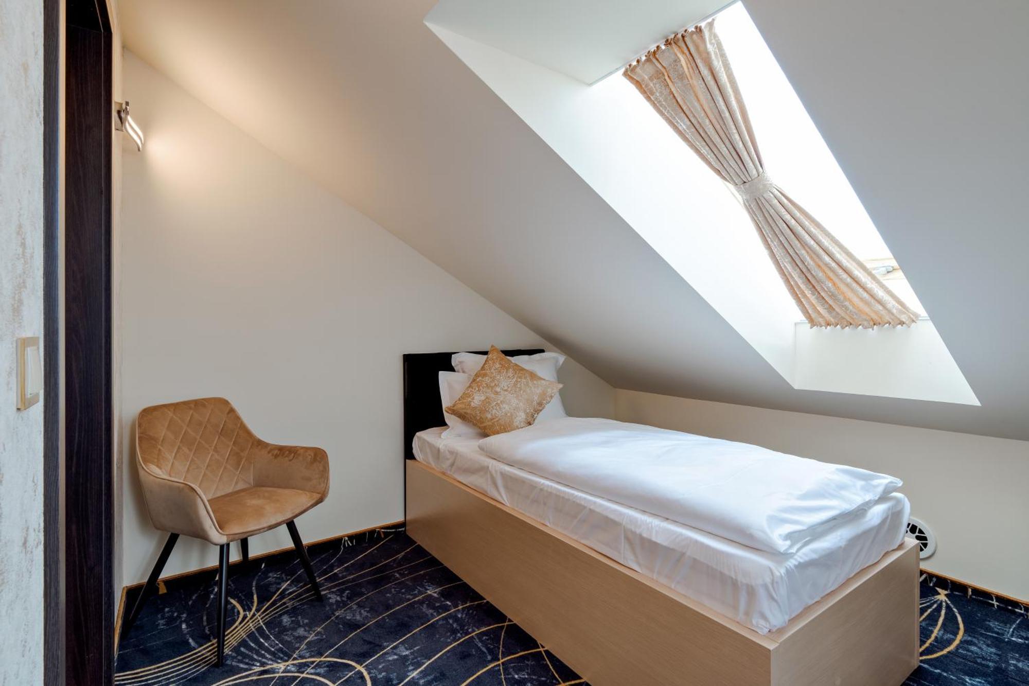 Diamond Panzio 4* Hajdúszoboszló